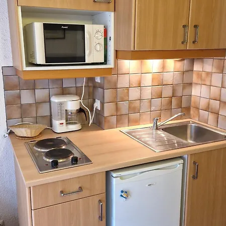 Apartment Pour 2-3 Pers Avec Balcon A - Fr-1-265-236 *